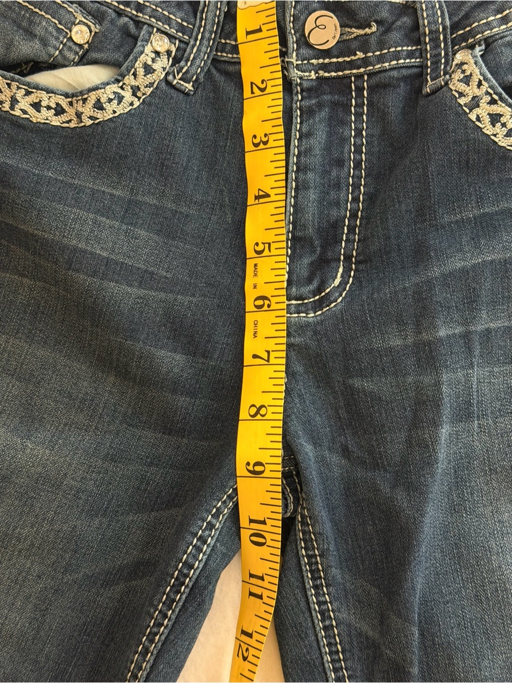 Earl Jeans Womens Size 8 Bootcut Jeans Embellished Cross Flap Pocket Denim Y2K - Picture 14 of 15